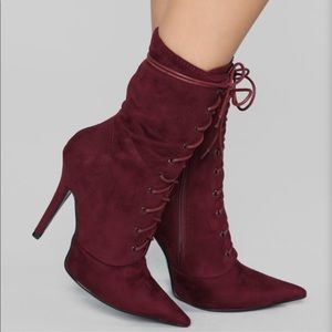 I Tried Bootie - Wine size 8